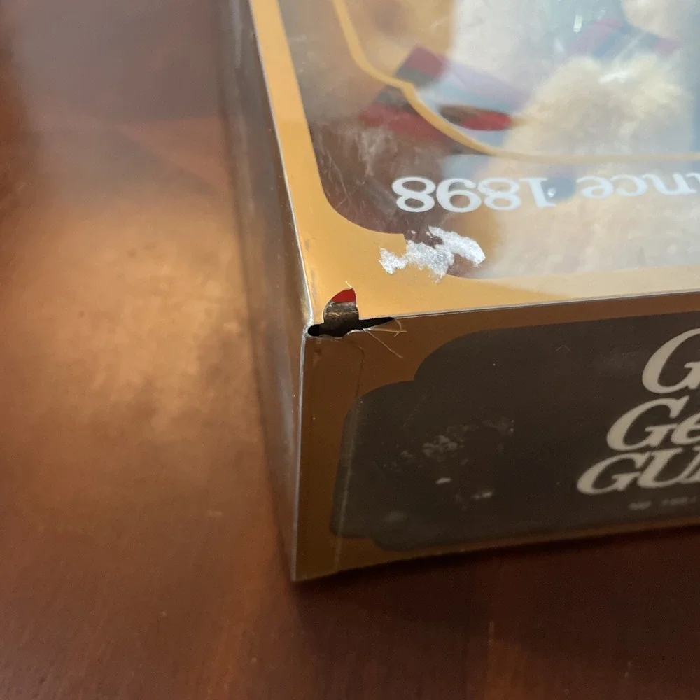 VTG Gotta Getta Gund Collectors Classic Gold Colored Bear 1991 With Original Box